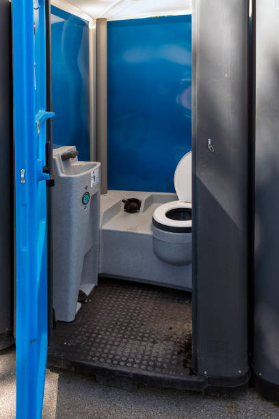 Best Local porta potty services  in Weaver, AL