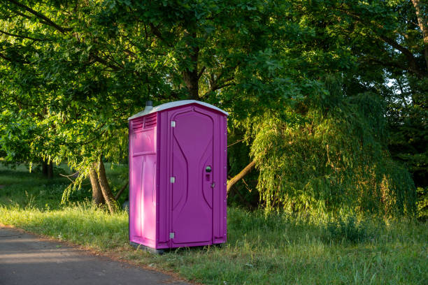 Best Sanitation services for porta potties  in Weaver, AL