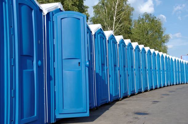 Best Construction site porta potty rental  in Weaver, AL